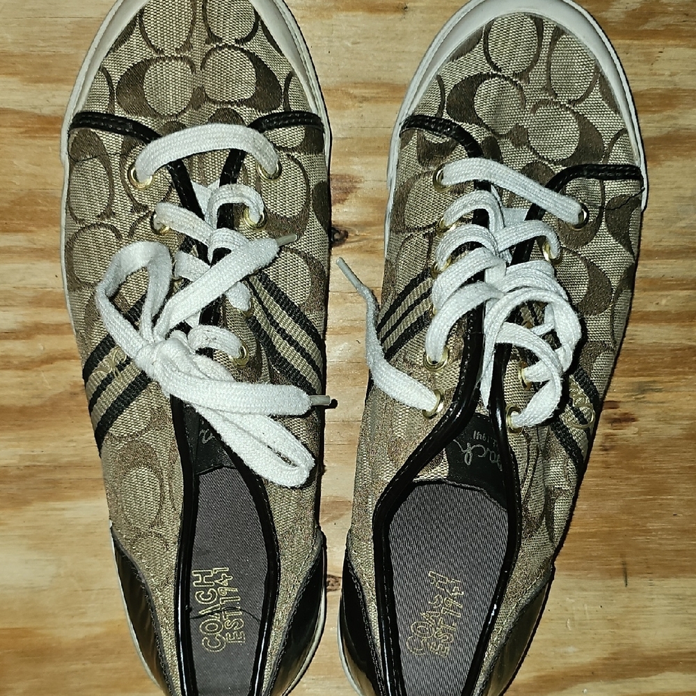 Coach Women's Tan Sneakers